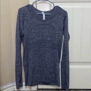 lululemon long sleeve top